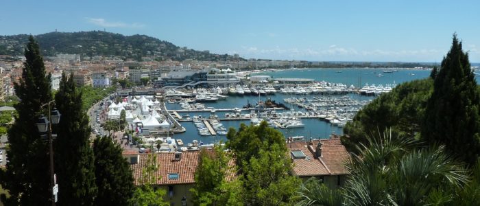 Louer un logement à Cannes avec une conciergerie agence Airbnb